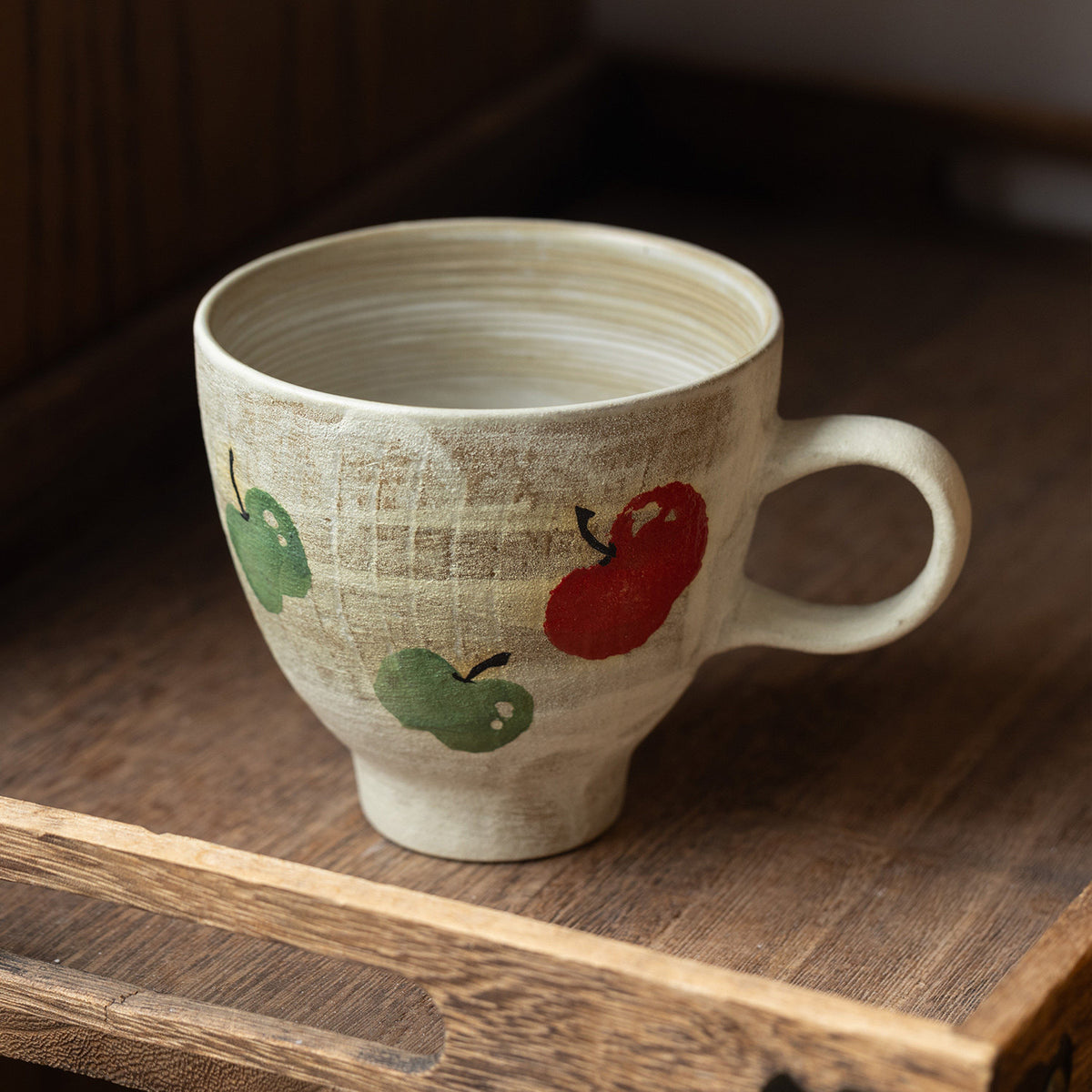 Musta 16 oz Beige Pottery Coffee Mug - Painted Apple