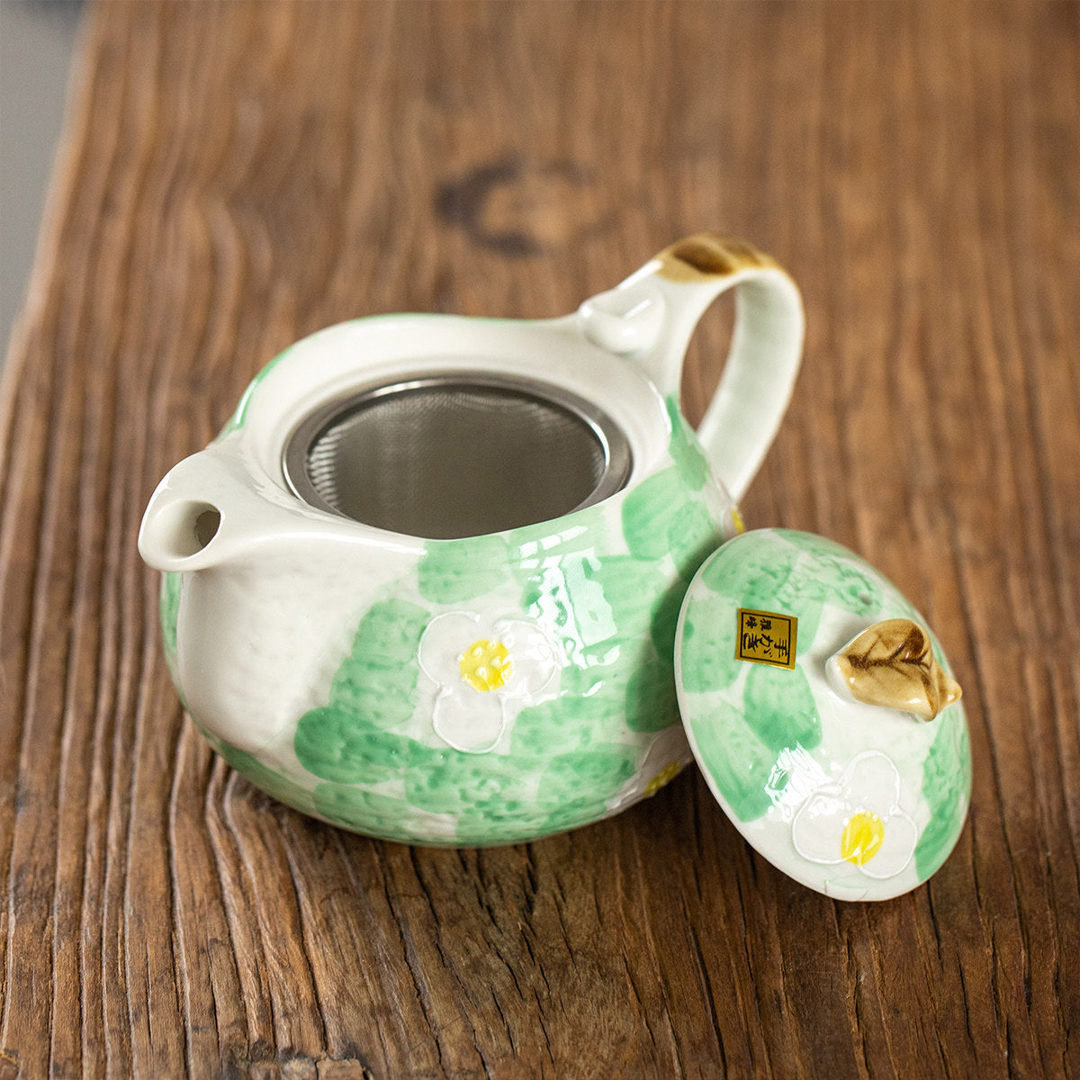 Musta 16 oz Green Ceramic Teapot with Infuser - Hand Painted Floral